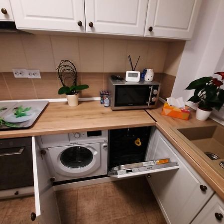Happy Apartament Apartment Sibiu Ngoại thất bức ảnh